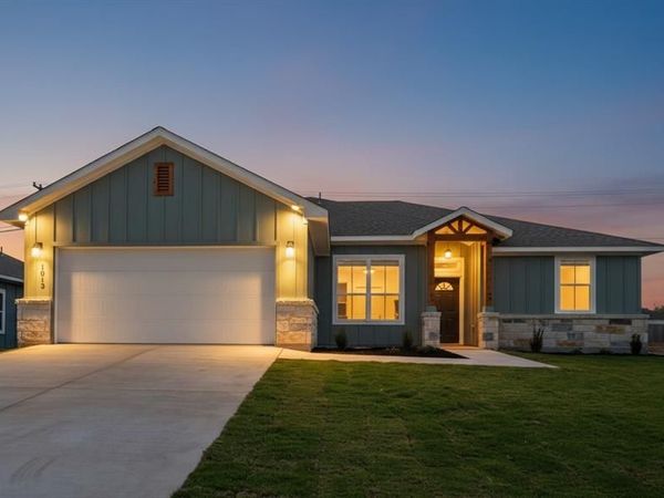 1013 Lago Azul Lane, Temple, TX 76504