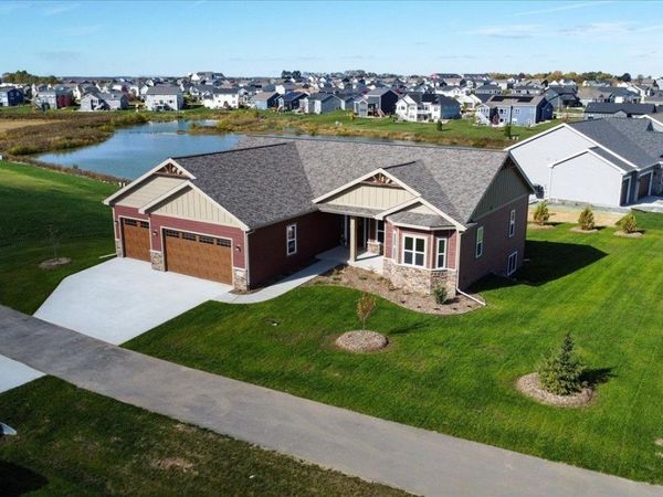 4079 Whistle Rock Circle, DeForest, WI 53532