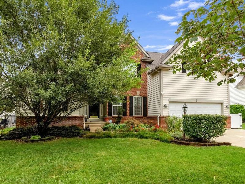 4690 Cherry Glen Drive, Powell, OH 43065 Photo 3