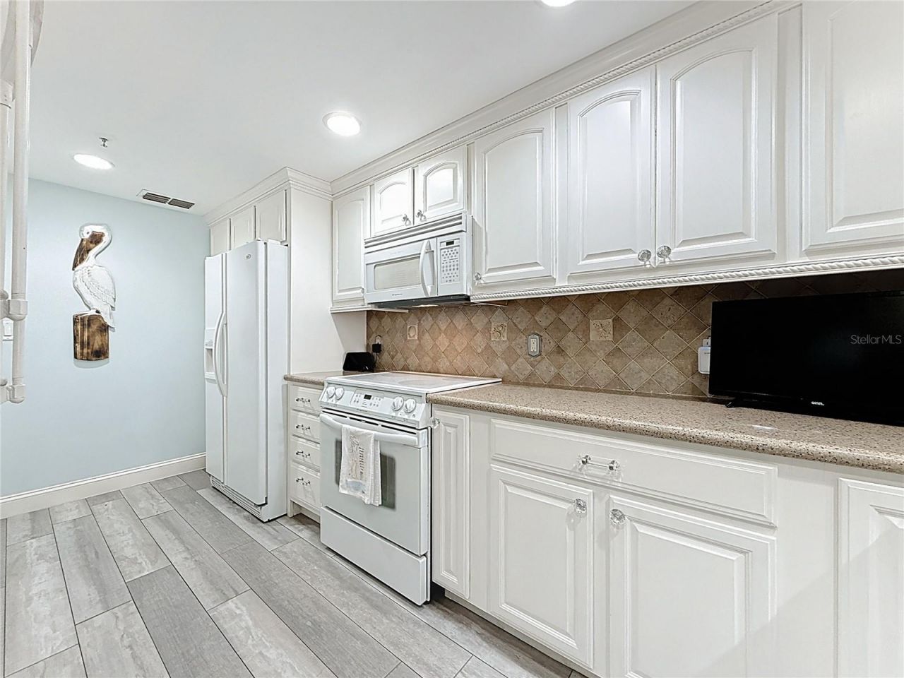 19700 Gulf Boulevard, Unit 202, Indian Shores, FL 33785 Photo