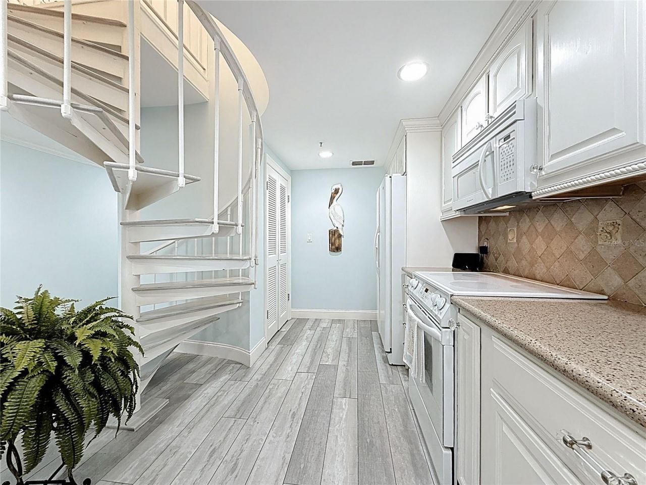 19700 Gulf Boulevard, Unit 202, Indian Shores, FL 33785 Photo