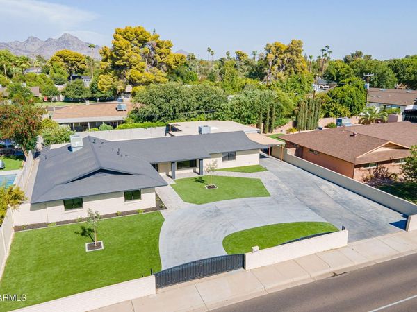 7637 N 7TH Avenue, Phoenix, AZ 85021