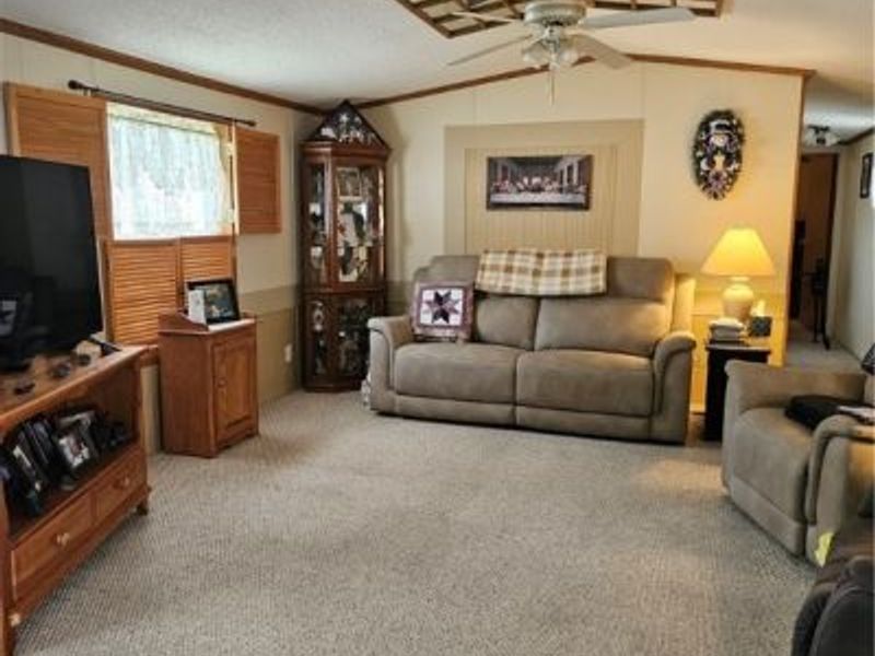 203 E Street SW, Navarre, OH 44662 Photo 1