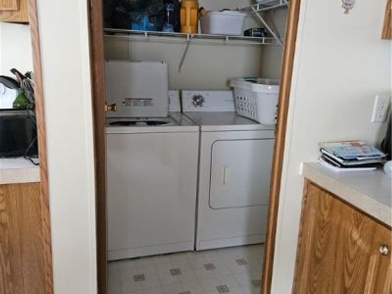 203 E Street SW, Navarre, OH 44662 Photo 13