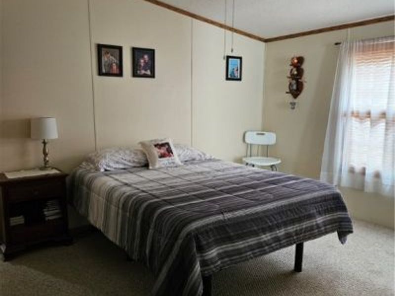 203 E Street SW, Navarre, OH 44662 Photo 6