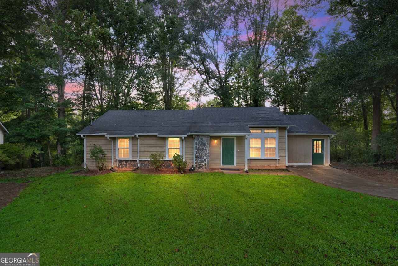 7582 Smith Court, Jonesboro, GA 30236 Main Photo