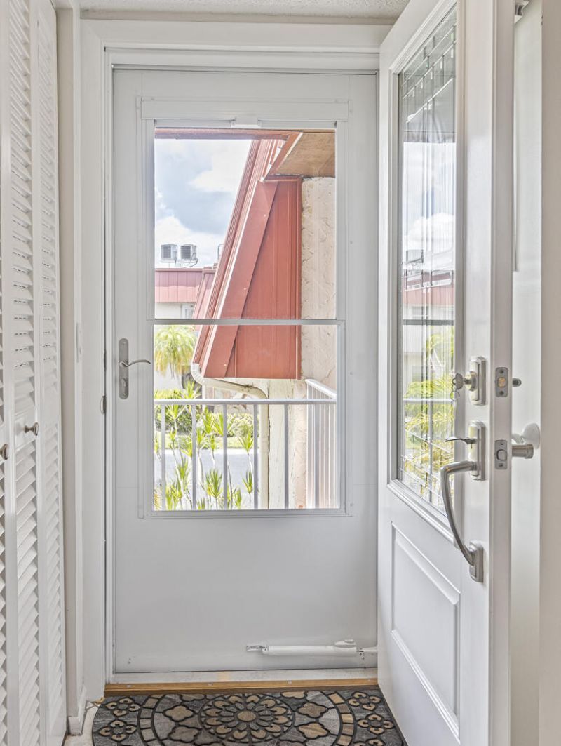 12022 Greenway Drive W, Unit 204, Royal Palm Beach, FL 33411 Photo