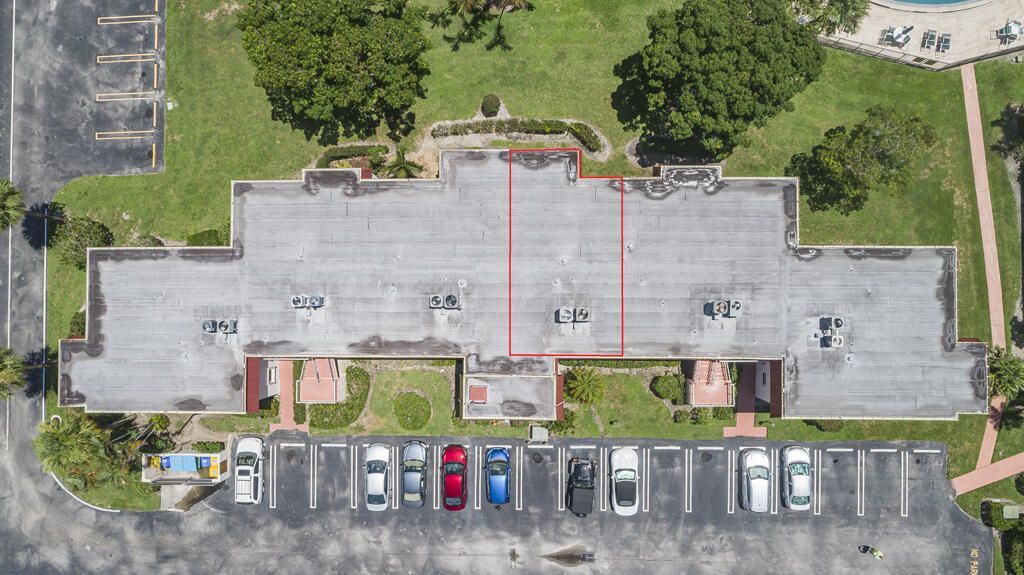 12022 Greenway Drive W, Unit 204, Royal Palm Beach, FL 33411 Photo