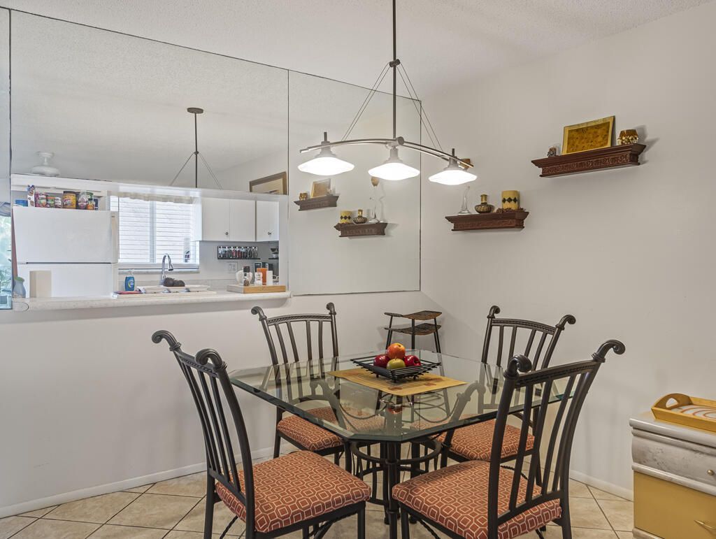 12022 Greenway Drive N, Unit 204, Royal Palm Beach, FL 33411 Photo