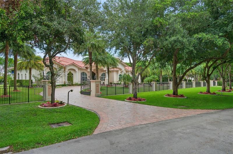 5801 Estates Dr, Southwest Ranches, FL 33330 Photo