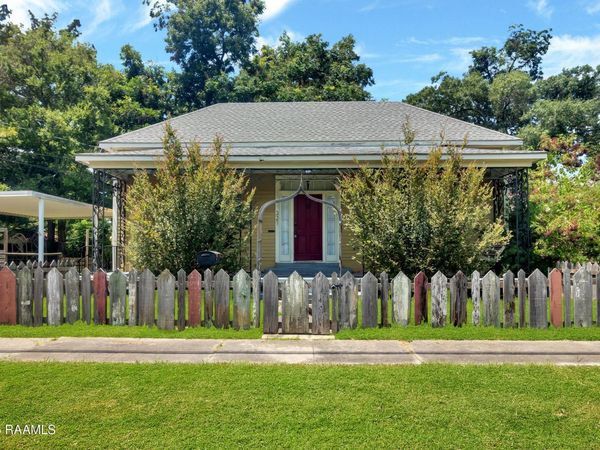 321 Elizabeth Avenue, Lafayette, LA 70501