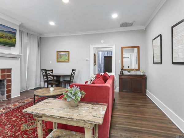 2103 Government St, Baton Rouge, LA 70806