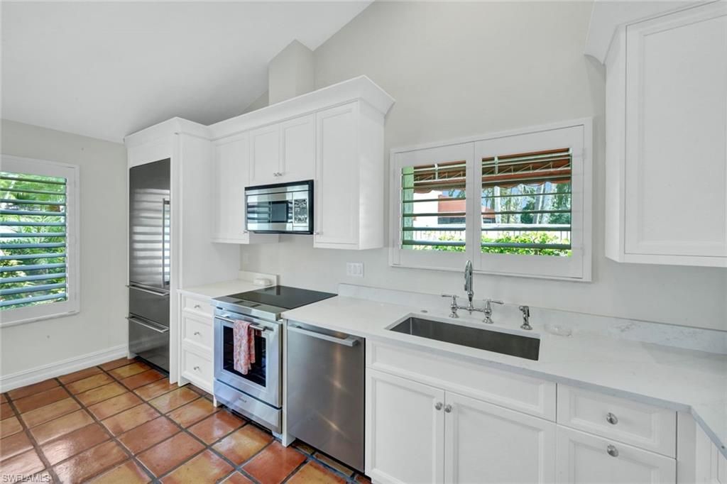 202 Bears Paw Trl, Unit 97, Naples, FL 34105 Photo