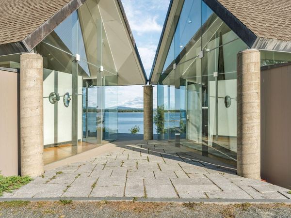 31 Daybreak Lane, Surry, ME 04684