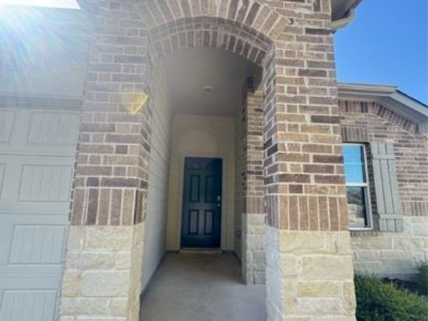 908 Adler Way, San Marcos, TX 78666