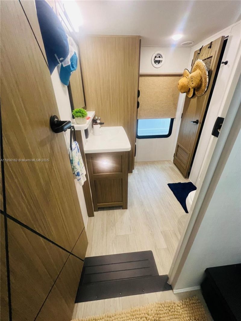 325 Calusa St Lot 301, Key Largo, FL 33037 Photo