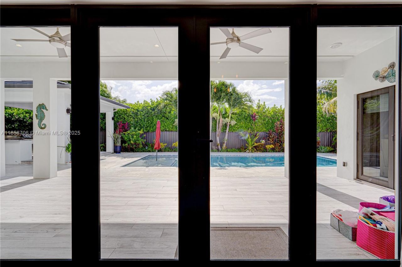 2521 SW 105th Ave, Miami, FL 33165 Photo