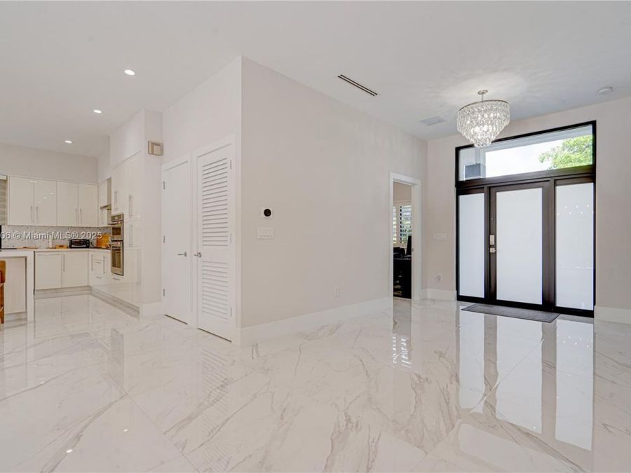 Property Image 80