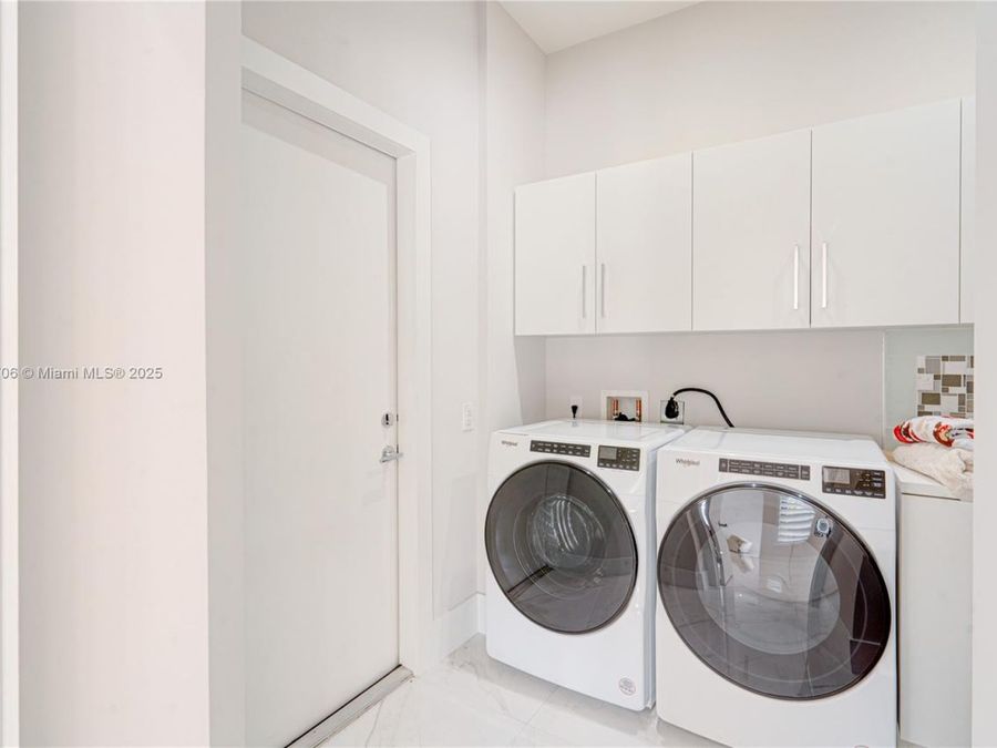 Property Image 83