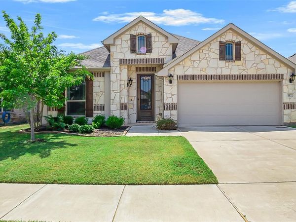 1132 Snowy Owl Drive, Alvarado, TX 76009