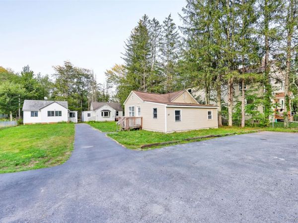 22,24,26 Edgewood Place, South Fallsburg, NY 12779