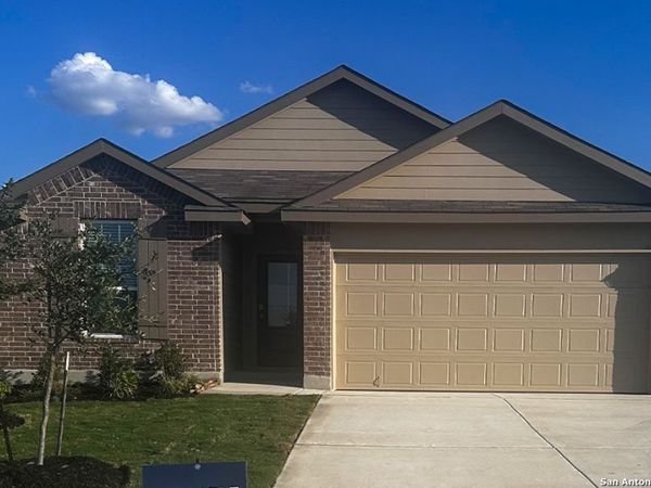 639 Fluted Shoals, Cibolo, TX 78108