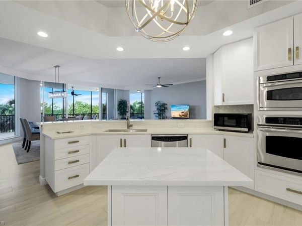24011 Via Castella DR, Unit 2102, BONITA SPRINGS, FL 34134
