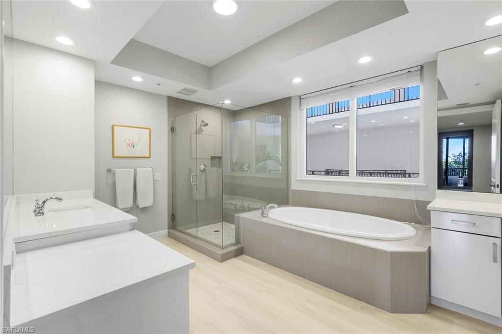 24011 Via Castella Dr, Unit 2102, Bonita Springs, FL 34134 Photo