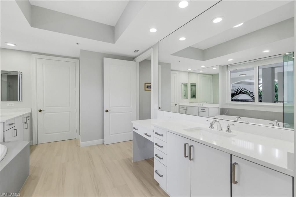 24011 Via Castella Dr, Unit 2102, Bonita Springs, FL 34134 Photo