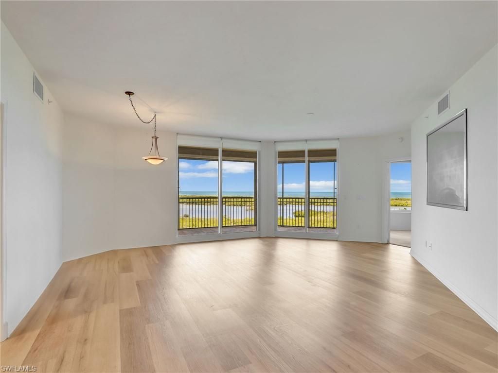 1001 Arbor Lake Dr, Unit 902, Naples, FL 34110 Photo