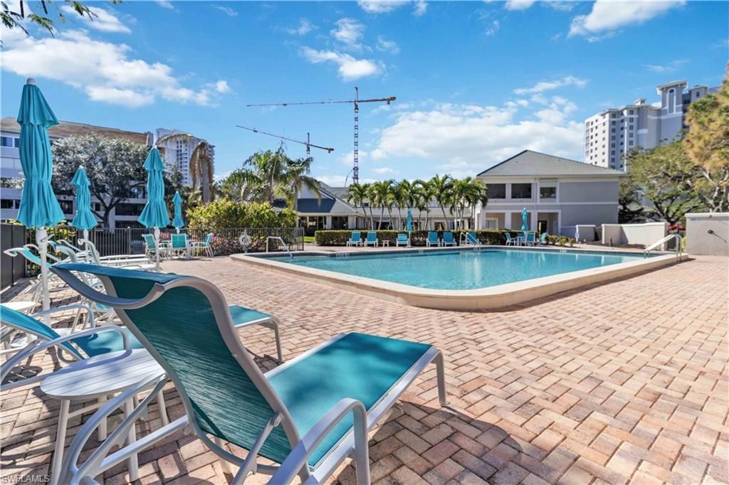 1001 Arbor Lake Dr, Unit 902, Naples, FL 34110 Photo