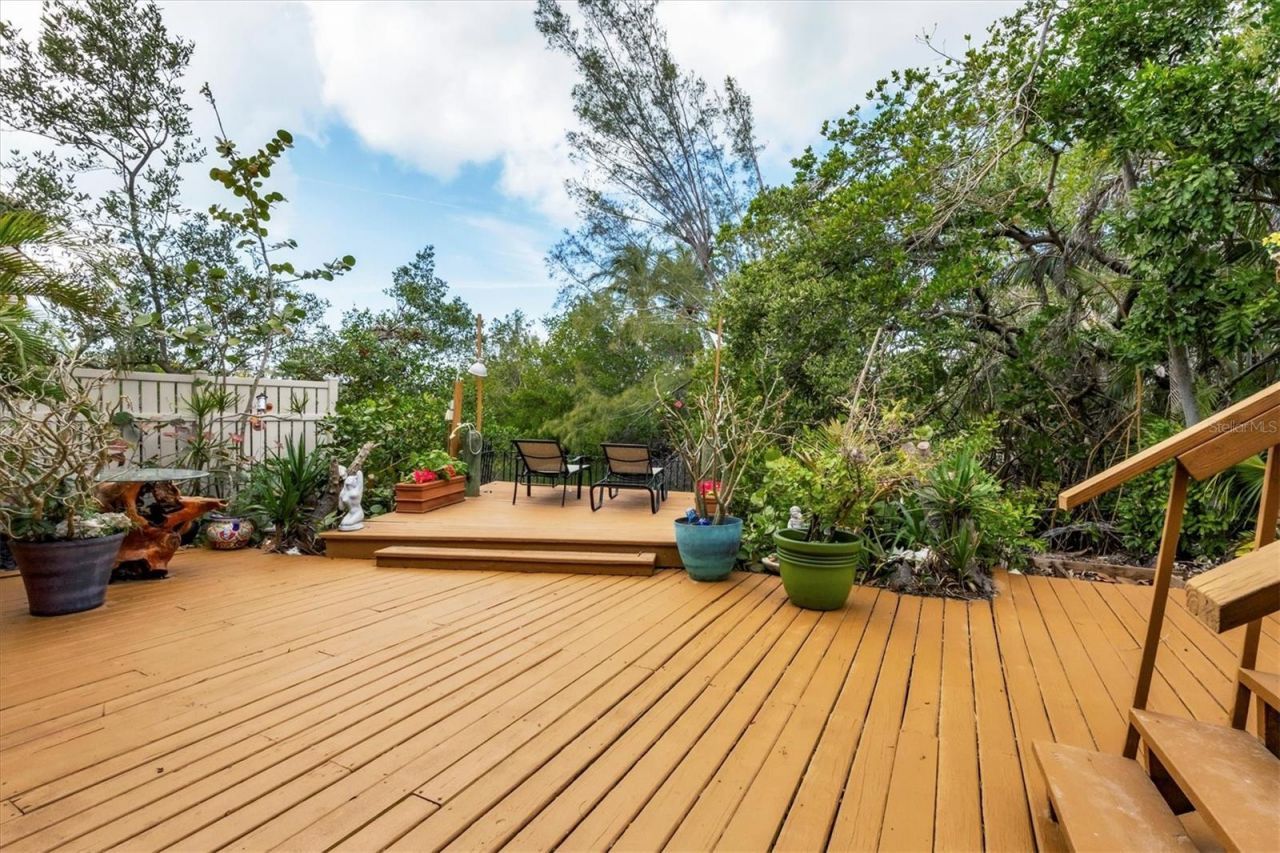 4114 Roberts Point Circle, Sarasota, FL 34242 Photo