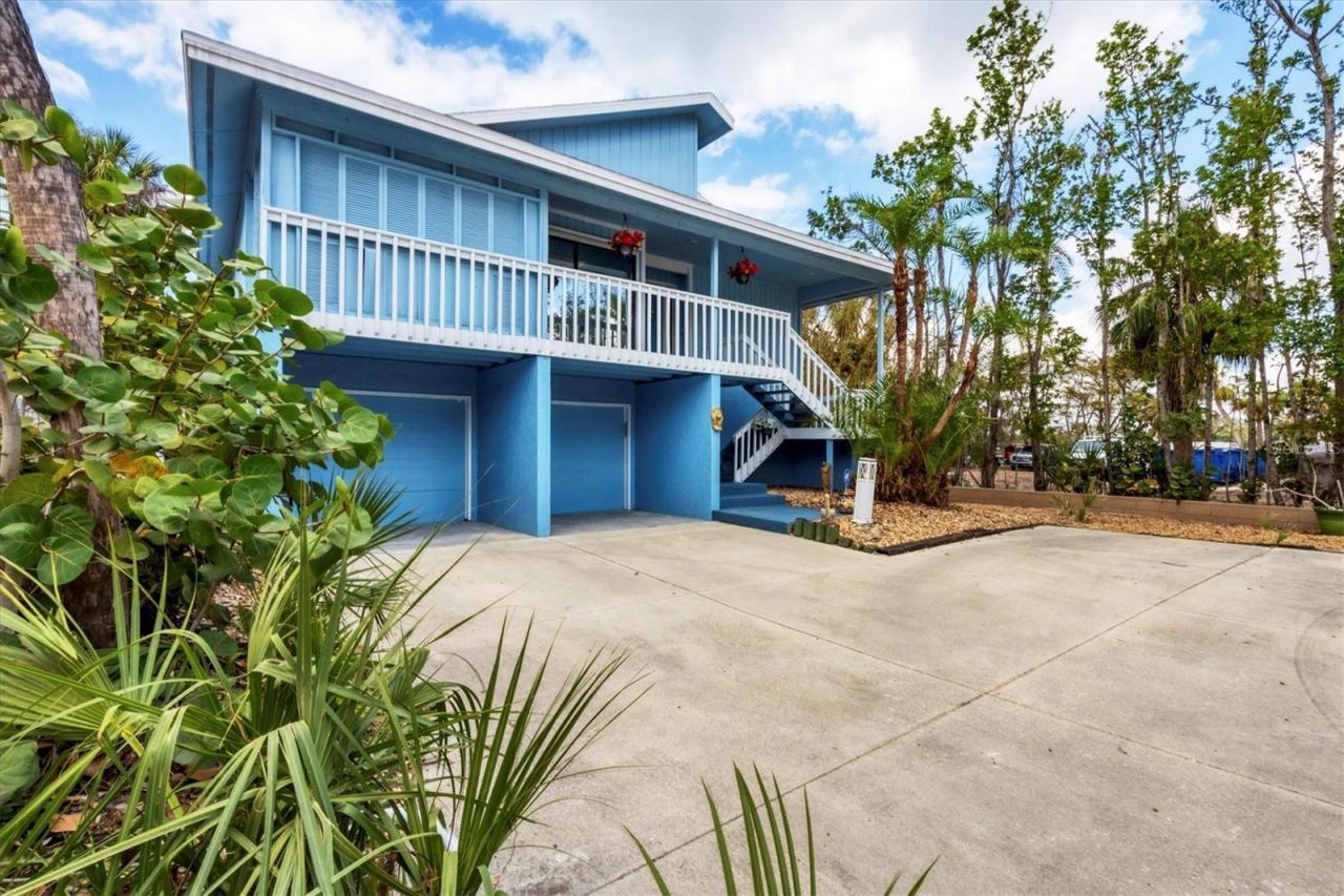 4114 Roberts Point Circle, Sarasota, FL 34242 Photo