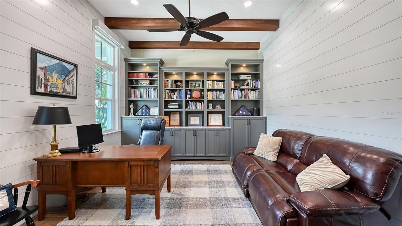 6910 211th Street E, Bradenton, FL 34211 Photo