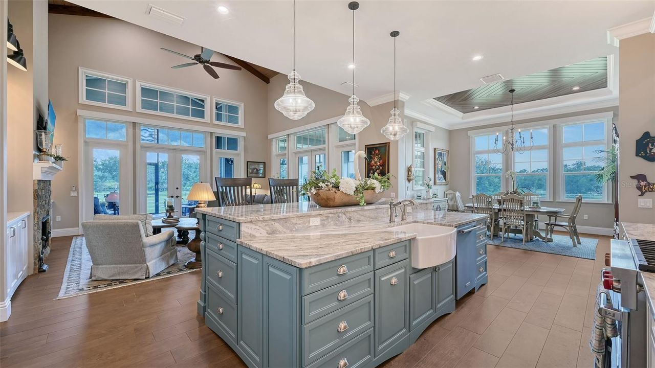 6910 211th Street E, Bradenton, FL 34211 Photo