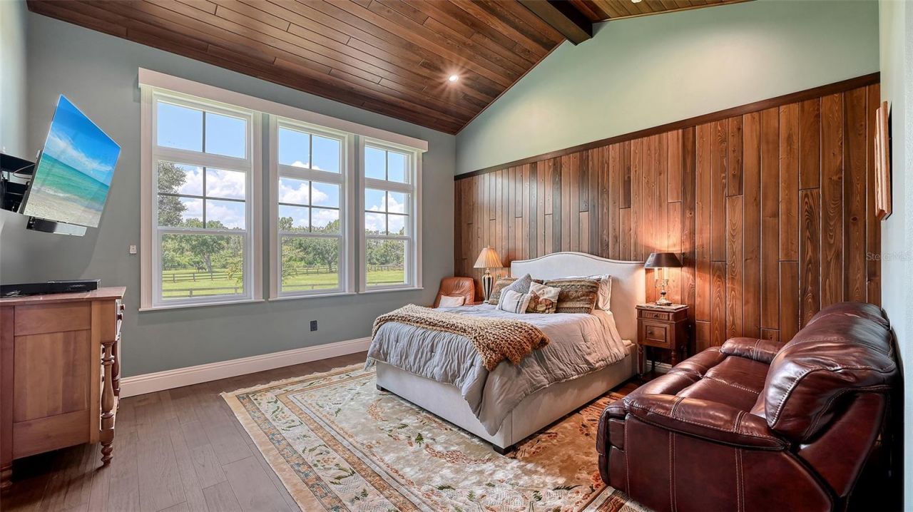 6910 211th Street E, Bradenton, FL 34211 Photo