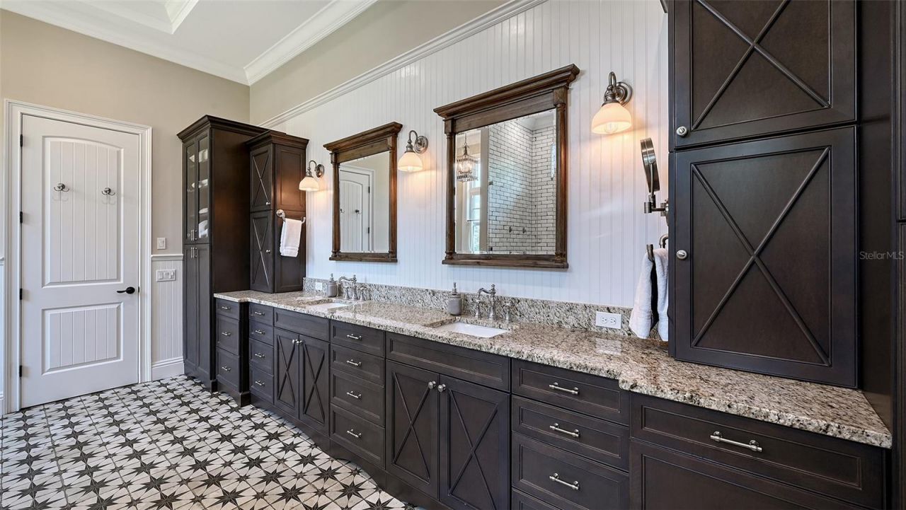 6910 211th Street E, Bradenton, FL 34211 Photo