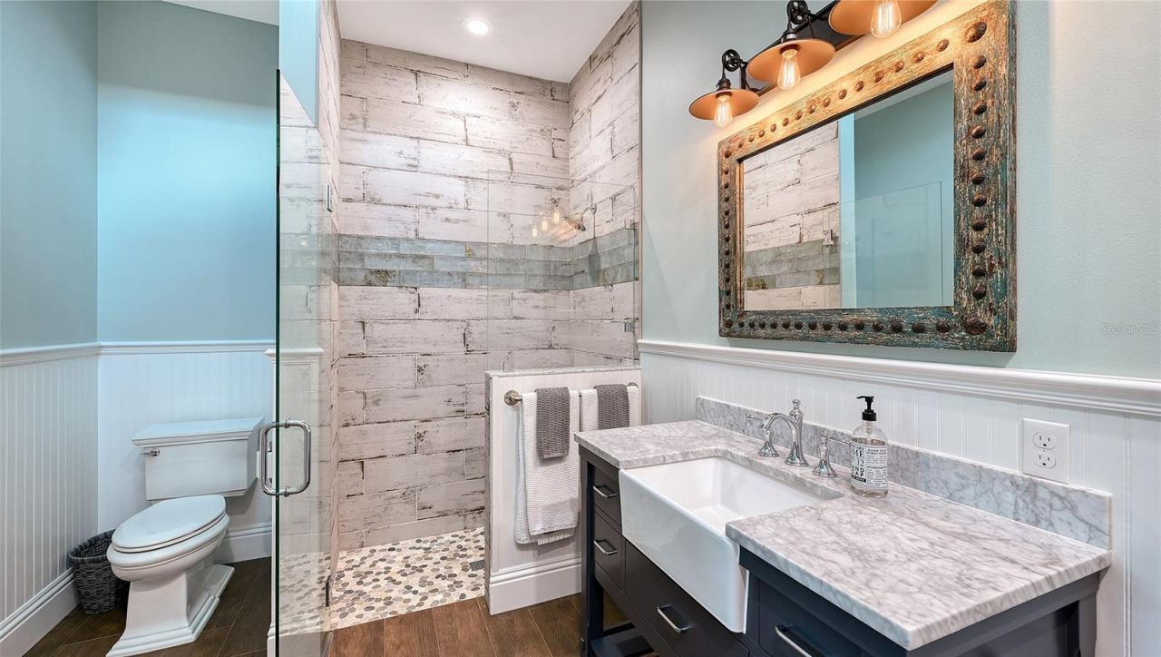 6910 211th Street E, Bradenton, FL 34211 Photo