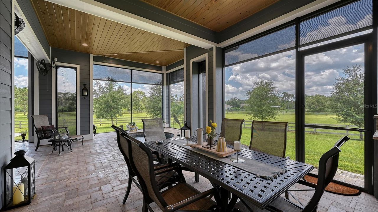 6910 211th Street E, Bradenton, FL 34211 Photo