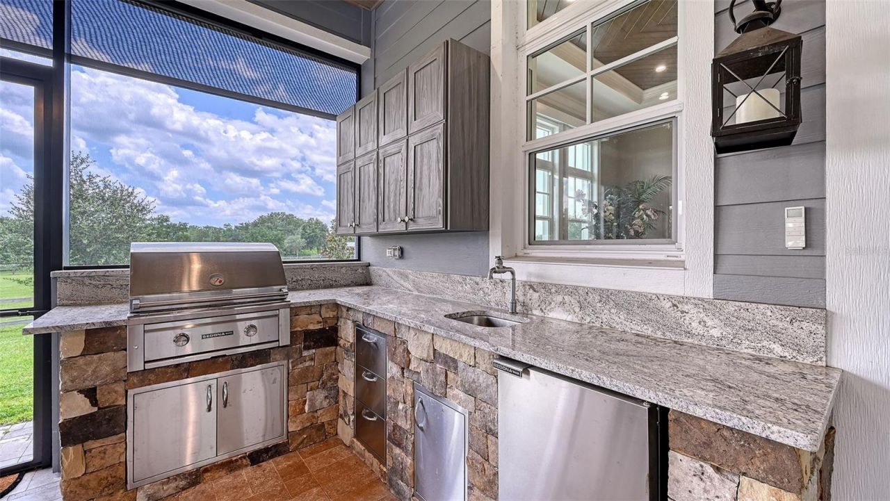 6910 211th Street E, Bradenton, FL 34211 Photo