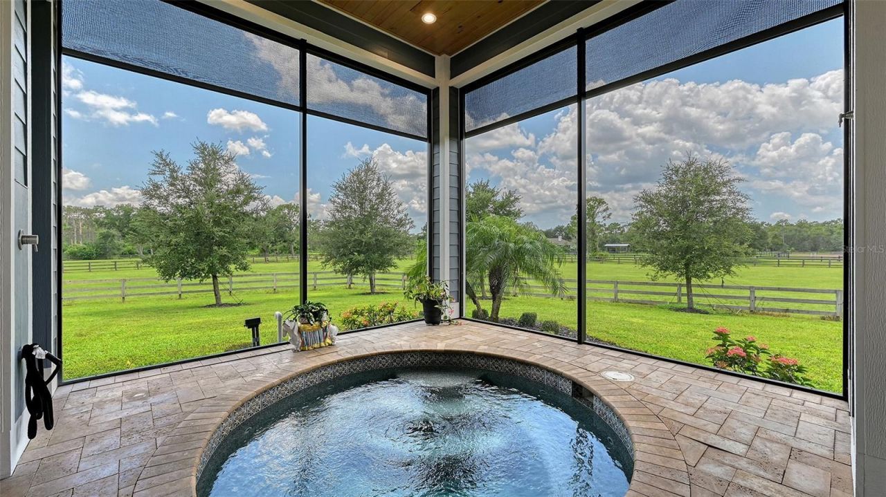 6910 211th Street E, Bradenton, FL 34211 Photo