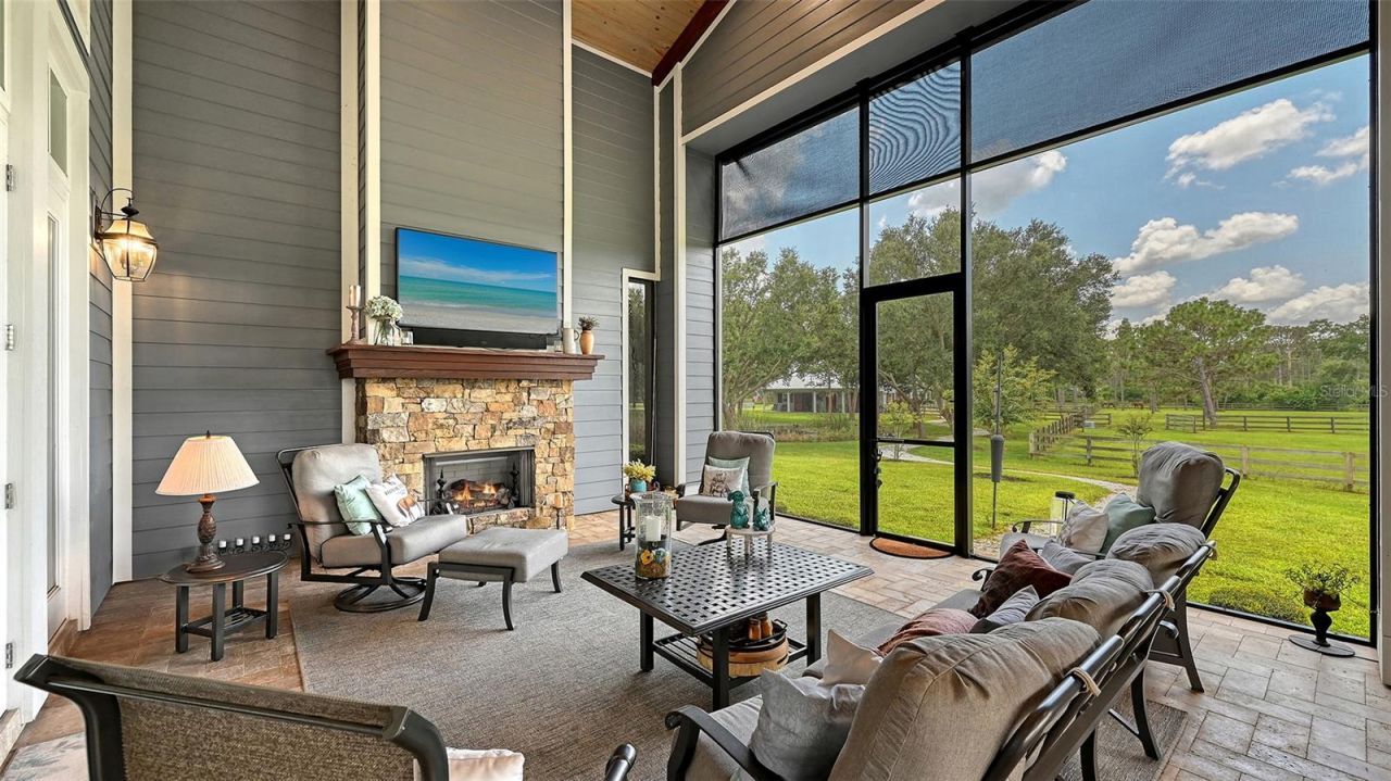 6910 211th Street E, Bradenton, FL 34211 Photo