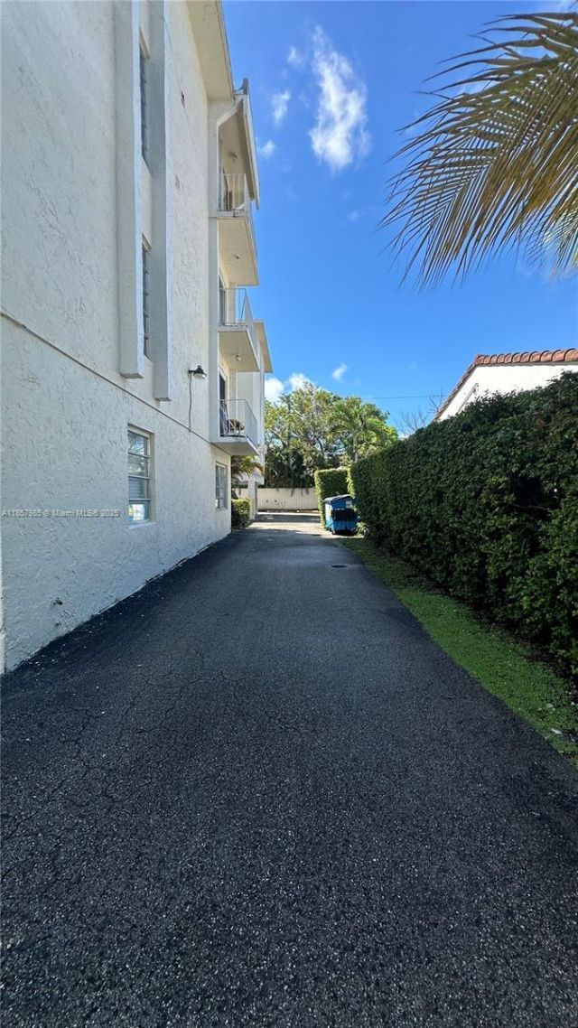 2138 SW 6th St, Unit 102, Miami, FL 33135 Photo