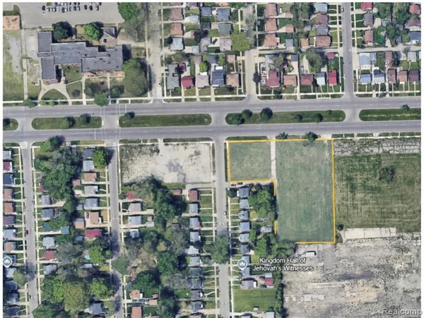 3040 E Outer Drive, Detroit, MI 48234