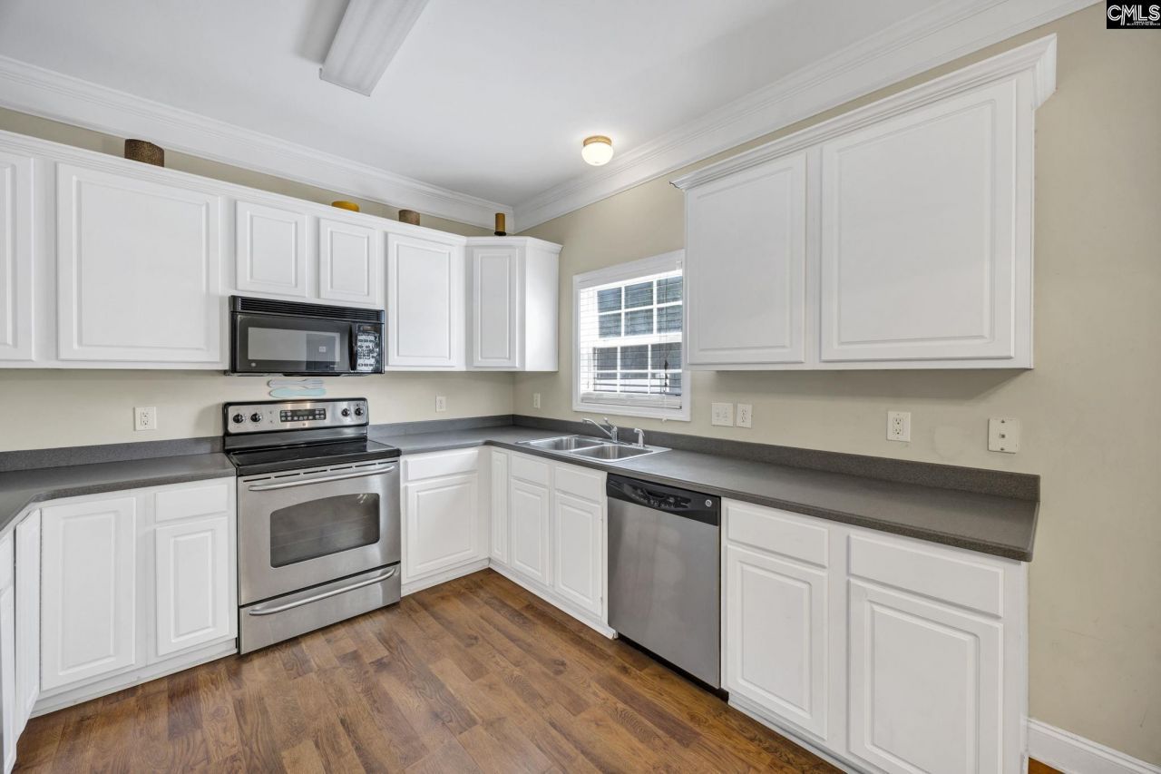 404 Hampton Forest Photo 14