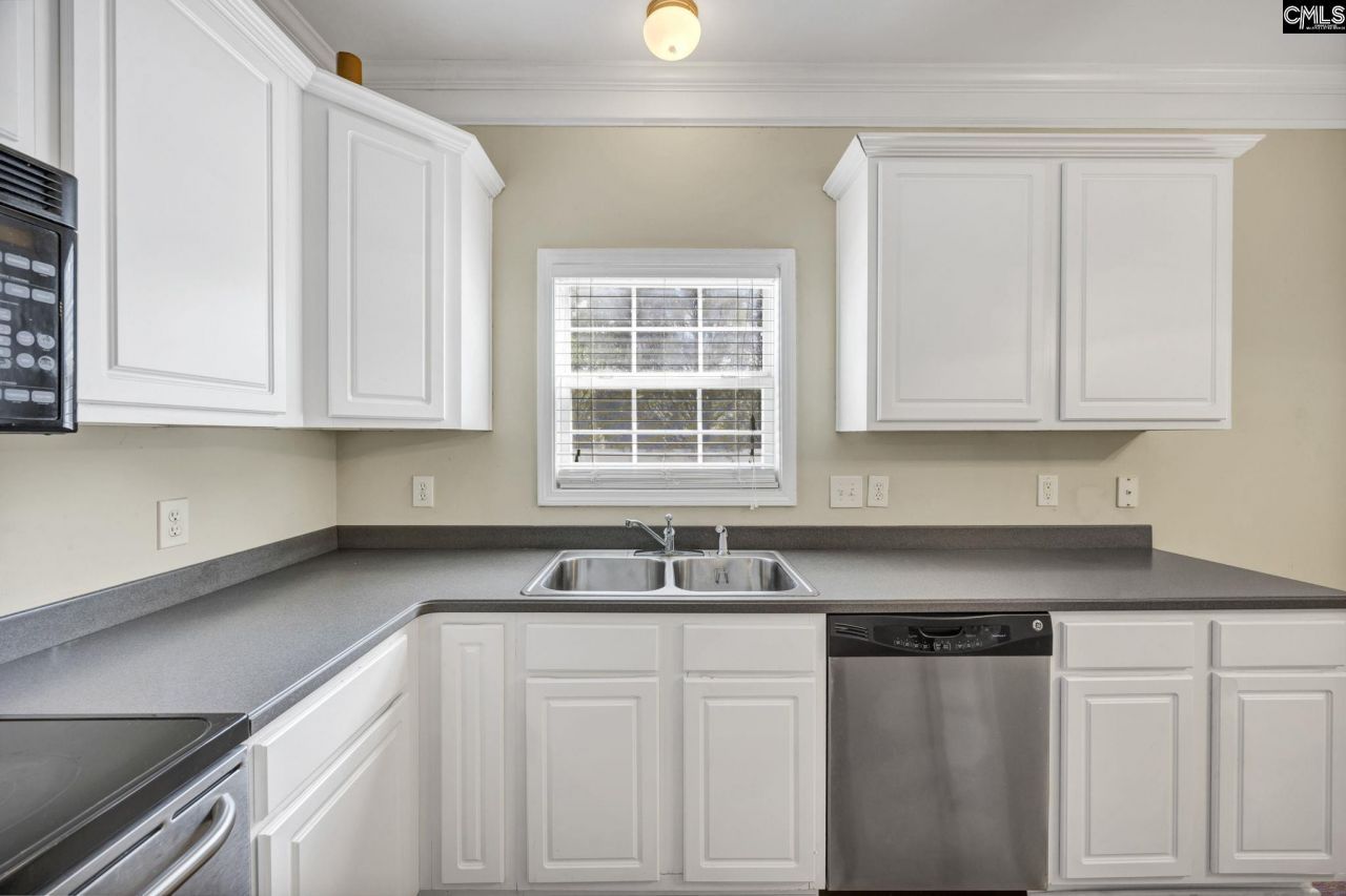 404 Hampton Forest Photo 15