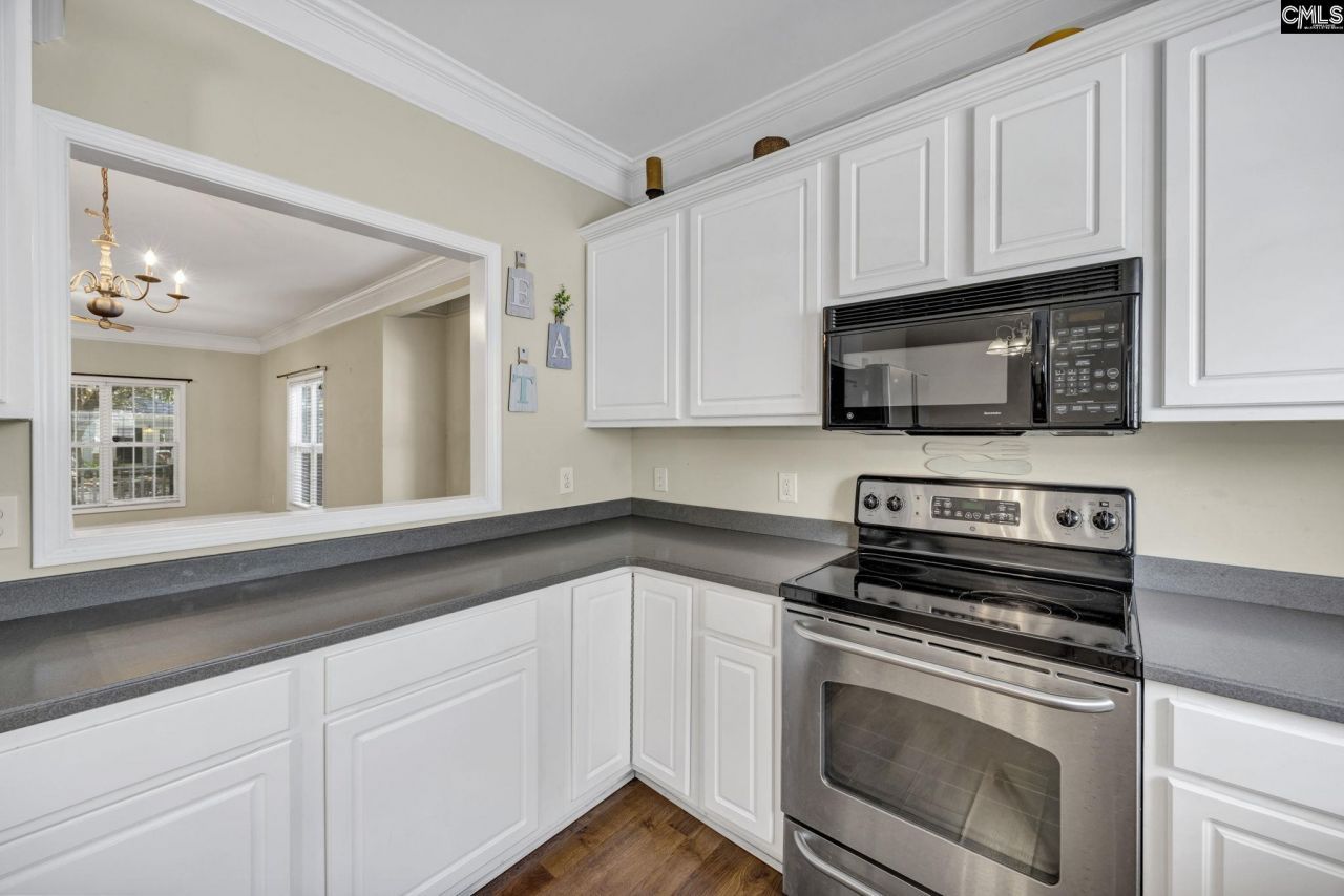 404 Hampton Forest Photo 16