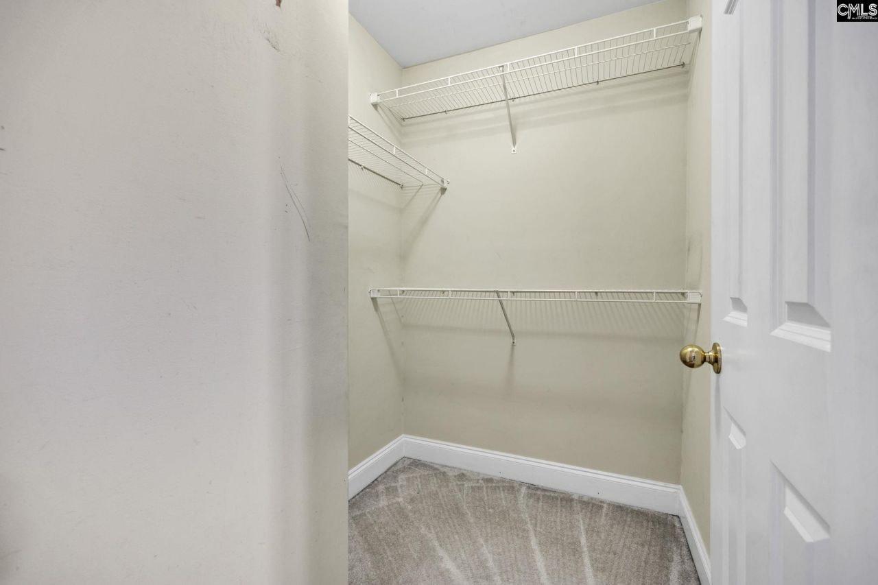 404 Hampton Forest Photo 30