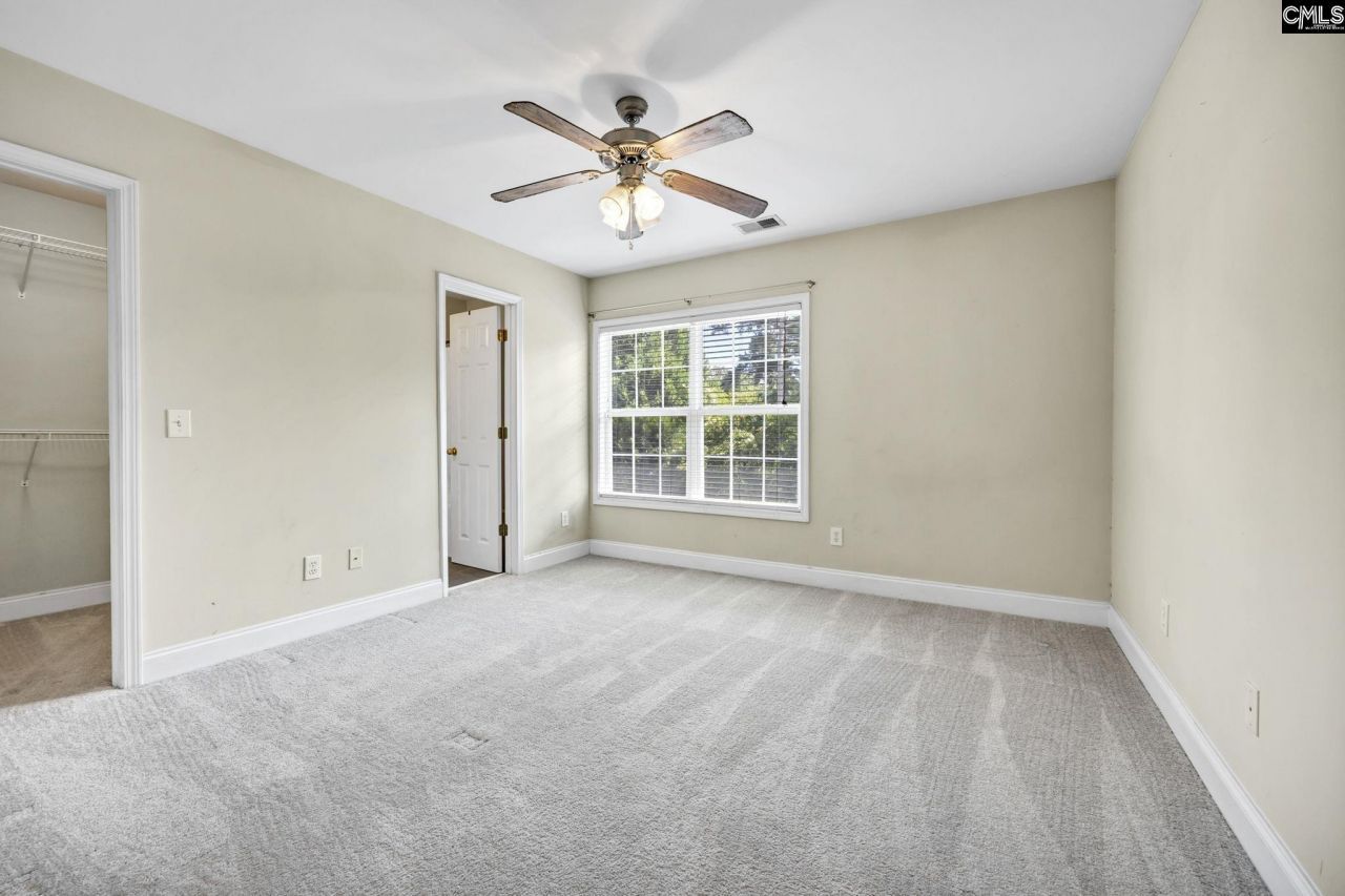 404 Hampton Forest Photo 31