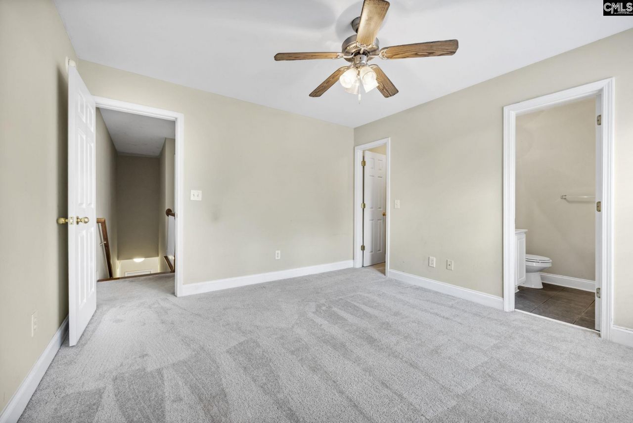 404 Hampton Forest Photo 32